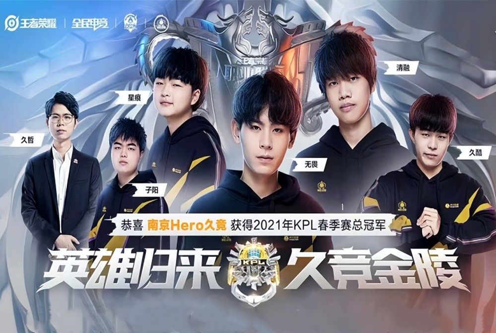 形成持续的 形成持续的